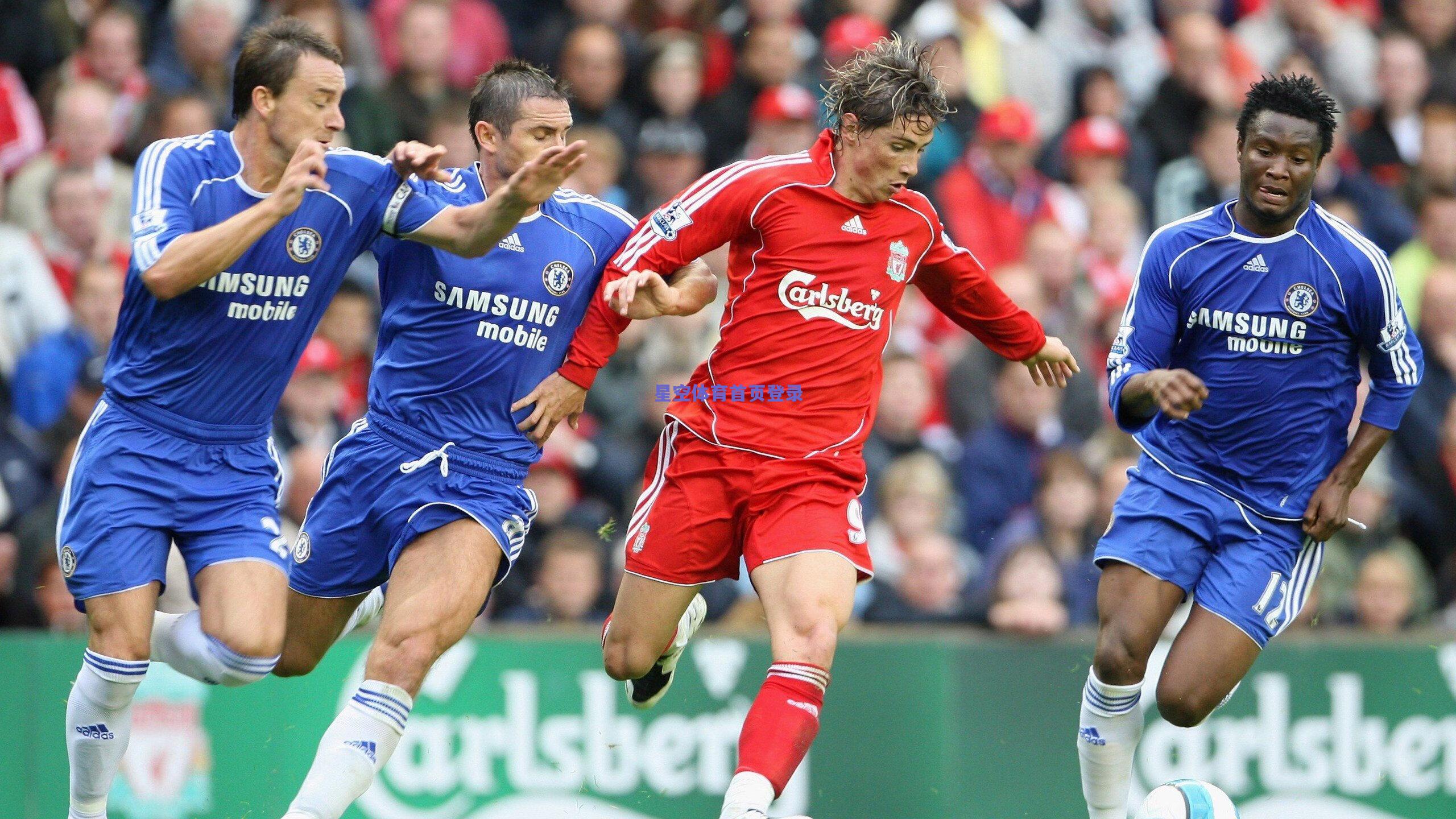 中国游泳队混合泳新星闪耀世锦赛，刷新亚洲纪录夺金