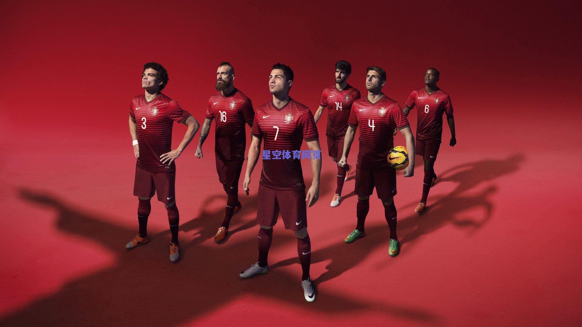 鲁尼力挺马奎尔，他证明自己值得世界杯，霸凌经历令人痛心